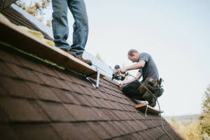 Local Roofers in Atkins, IA